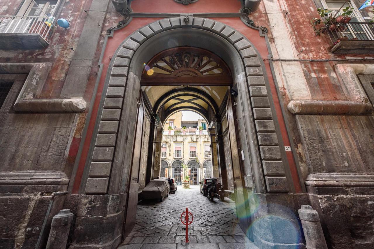 Via Atri 37 Leilighet Napoli Eksteriør bilde